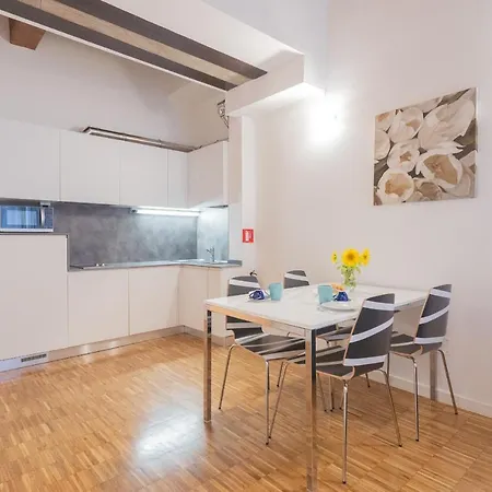 Apartamento Suite Leopoldo By Rentallcomo