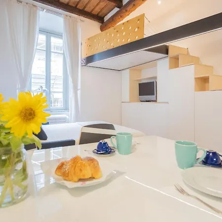 Suite Leopoldo By Rentallcomo Apartamento Como
